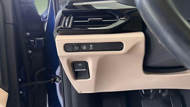 Photo of 2023 Fathom Blue Pearl Acura MDX