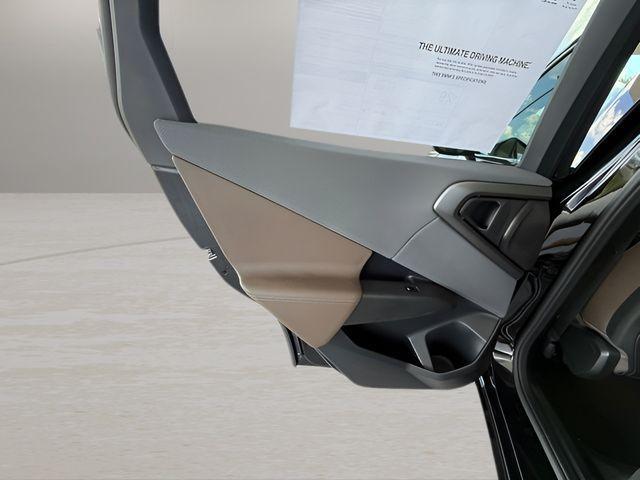 Photo of 2025 Black Sapphire Metallic BMW X3