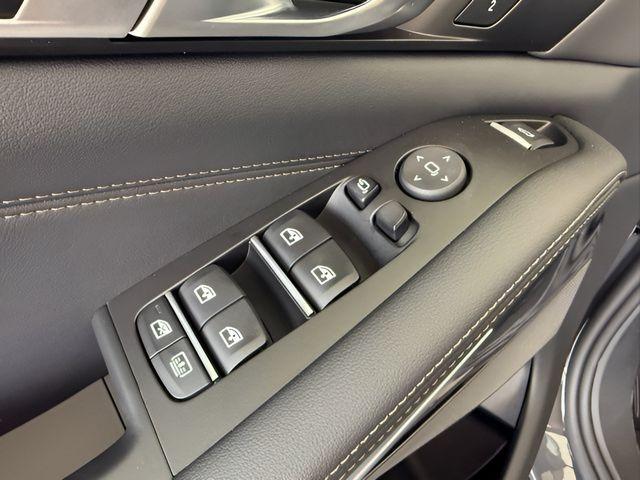 Photo of 2026 Gray Metallic BMW X7