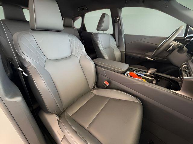 Photo of 2024 Iridium Lexus RX 350