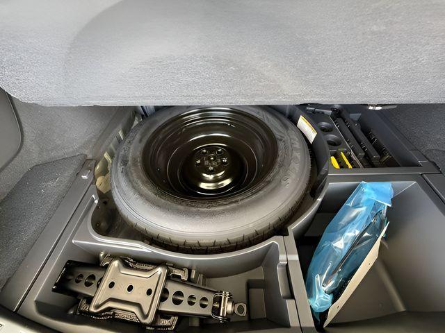 Photo of 2024 Iridium Lexus RX 350