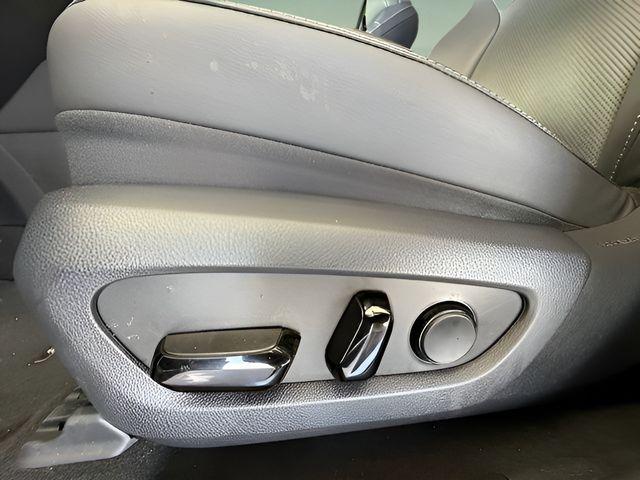 Photo of 2024 Iridium Lexus RX 350