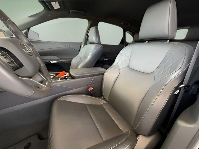 Photo of 2024 Iridium Lexus RX 350