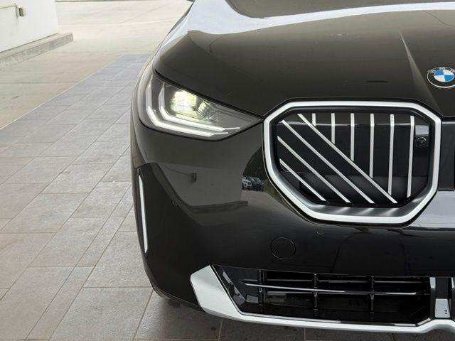 Photo of 2025 Black Sapphire Metallic BMW X3