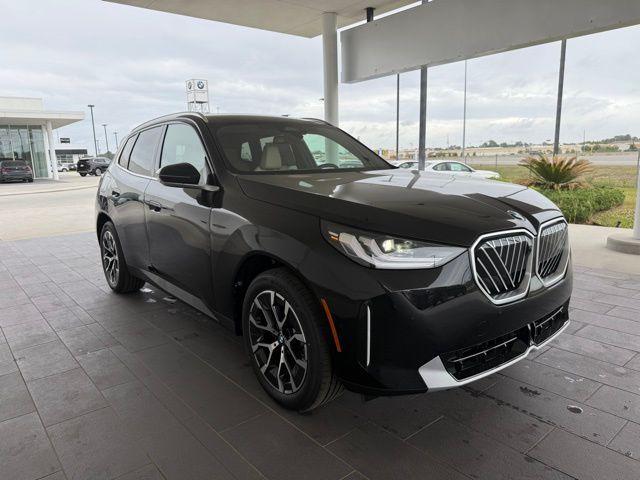 Photo of 2025 Black Sapphire Metallic BMW X3