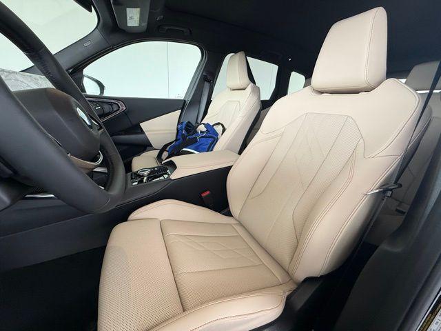 Photo of 2025 Black Sapphire Metallic BMW X3