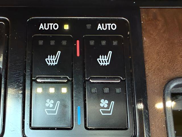 Photo of 2022 Iridium Lexus RX 350L