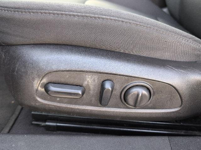 Photo of 2016 Mosaic Black Metallic Chevrolet Malibu