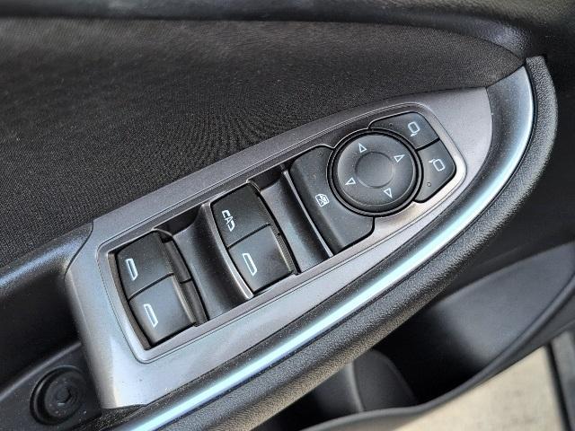 Photo of 2016 Mosaic Black Metallic Chevrolet Malibu