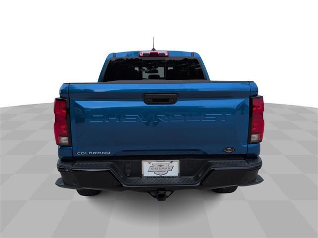 Photo of 2023 Glacier Blue Metallic Chevrolet Colorado