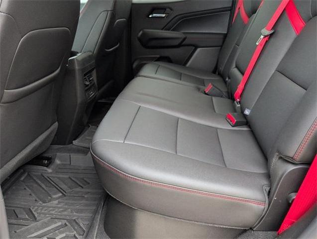 Photo of 2023 Glacier Blue Metallic Chevrolet Colorado