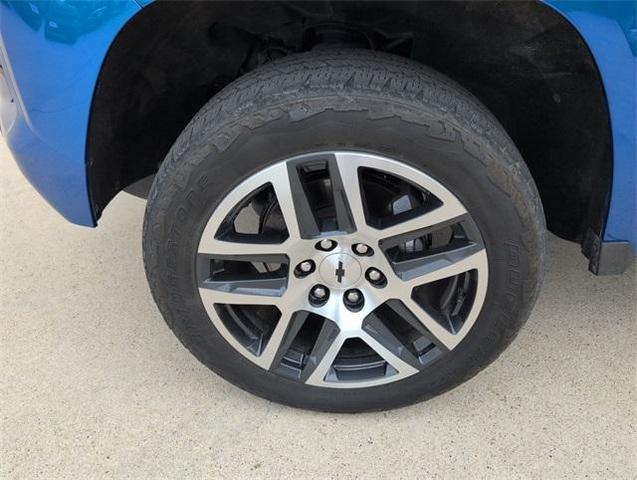 Photo of 2023 Glacier Blue Metallic Chevrolet Colorado