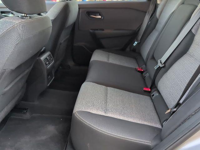 Photo of 2022 Brilliant Silver Metallic Nissan Rogue