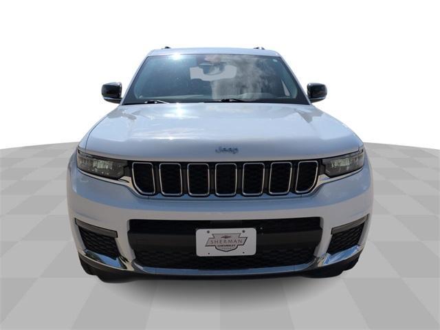 Photo of 2023 Bright White Clearcoat Jeep Grand Cherokee L