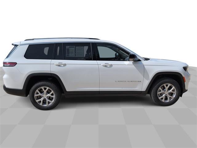 Photo of 2023 Bright White Clearcoat Jeep Grand Cherokee L