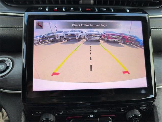 Photo of 2023 Bright White Clearcoat Jeep Grand Cherokee L