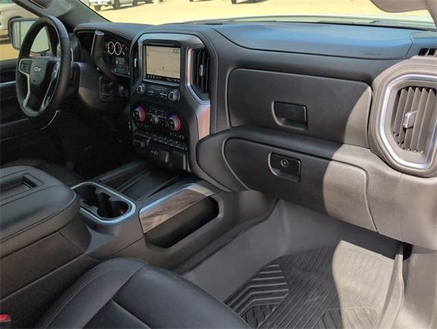 Photo of 2022 Iridescent Pearl Tricoat Chevrolet Silverado 1500 Limited