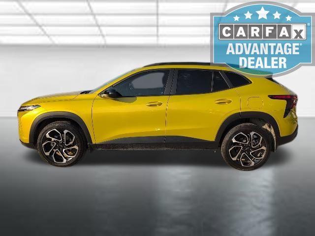 Photo of 2025 Nitro Yellow Chevrolet Trax