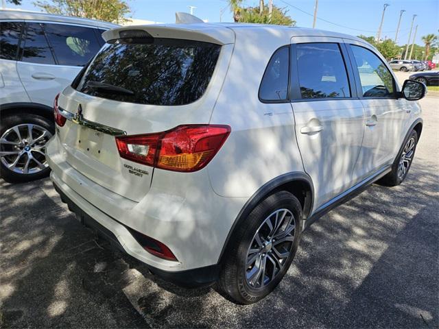 Photo of 2019 White Mitsubishi Outlander Sport