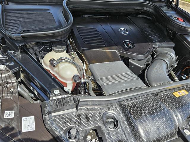 Photo of 2024 Black Mercedes-Benz GLE 350