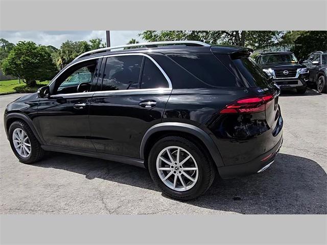 Photo of 2024 Black Mercedes-Benz GLE 350