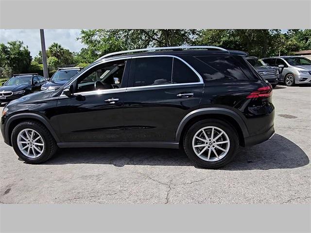 Photo of 2024 Black Mercedes-Benz GLE 350