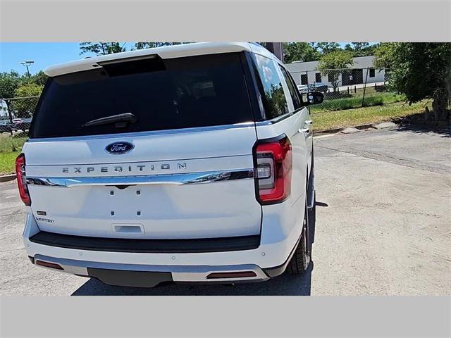 Photo of 2023 Oxford White Ford Expedition