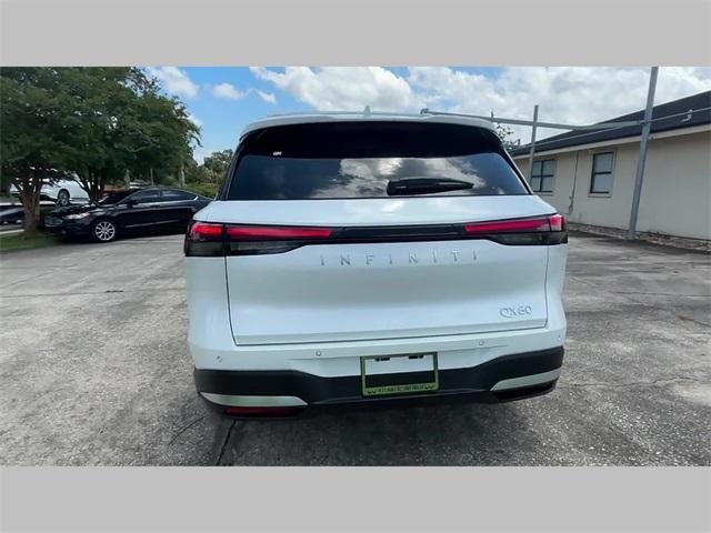 Photo of 2026 White INFINITI QX60