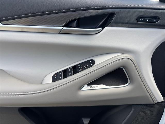 Photo of 2026 White INFINITI QX60