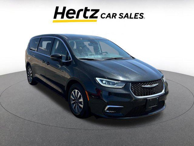 2023 Chrysler Pacifica Hybrid