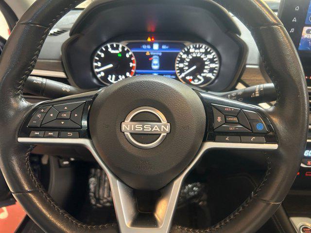 Photo of 2024 Super Black Nissan Altima