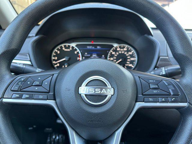 Photo of 2024 Gun Metallic Nissan Altima