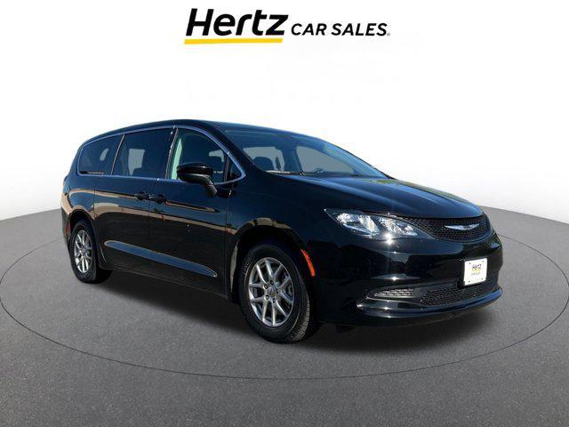 2024 Chrysler Voyager