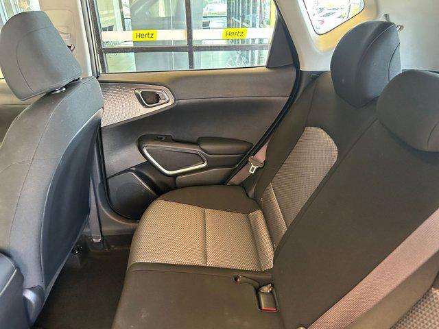 Photo of 2024 Gravity Gray Kia Soul