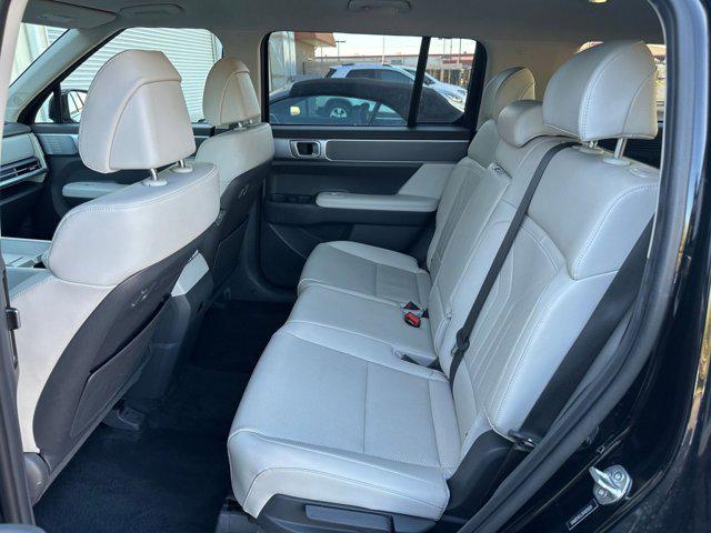 Photo of 2024 Phantom Black Hyundai SANTA FE