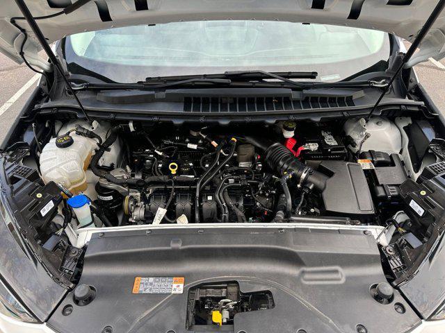 Photo of 2023 Oxford White Ford Edge