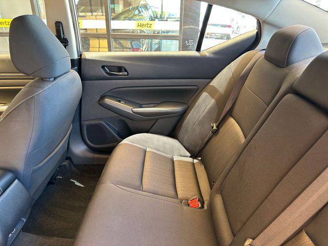 Photo of 2024 Gun Metallic Nissan Altima