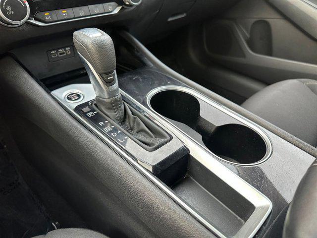 Photo of 2024 Gun Metallic Nissan Altima
