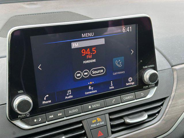 Photo of 2024 Gun Metallic Nissan Altima