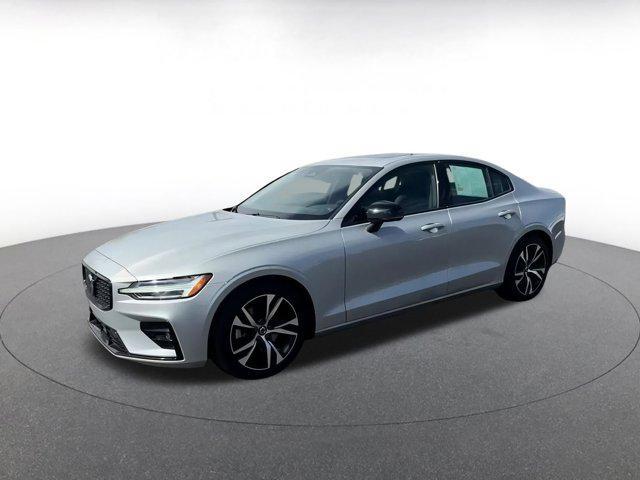 Photo of 2024 Gray Volvo S60