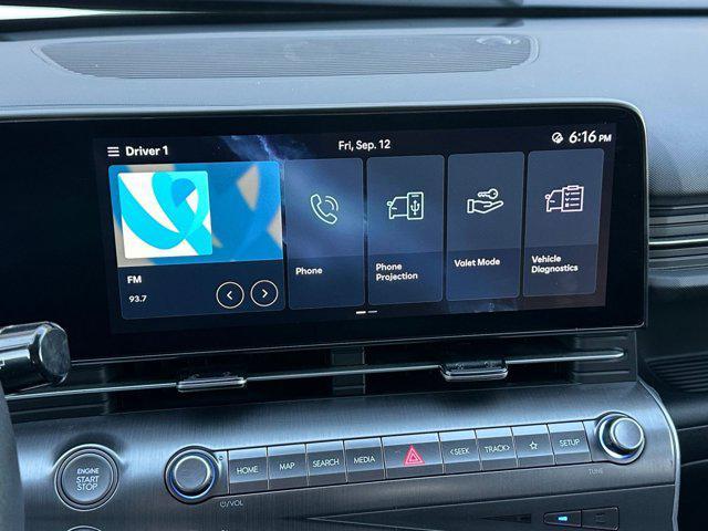 Photo of 2025 Soultronic Orange Pearl Hyundai KONA