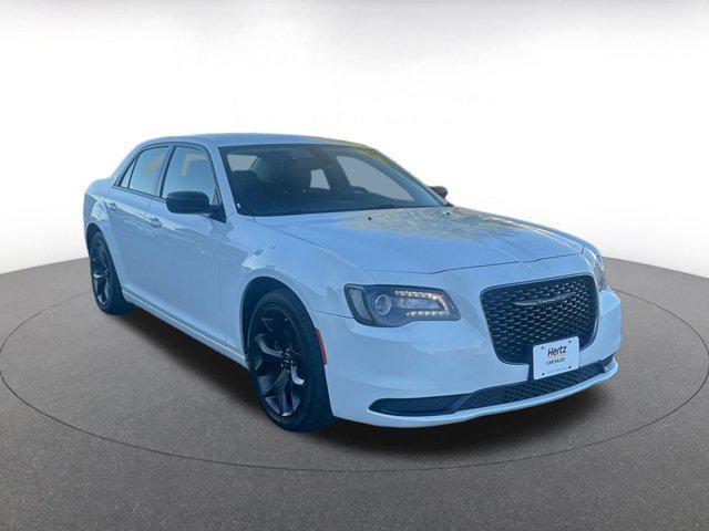 2022 Chrysler 300