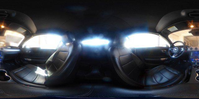 Photo of 2023 Iconic Silver Metallic Ford Mustang