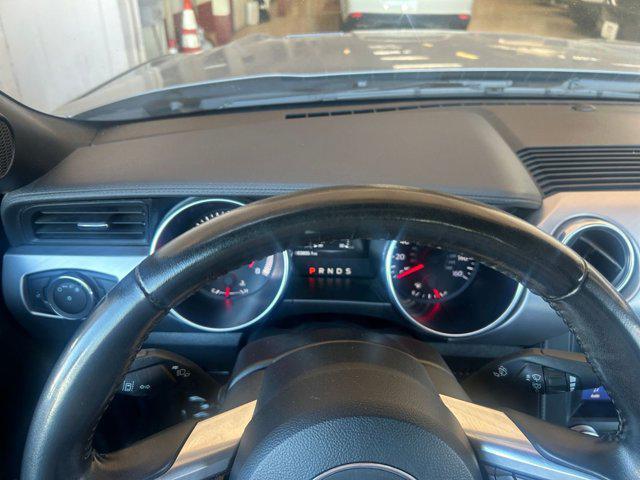 Photo of 2023 Iconic Silver Metallic Ford Mustang