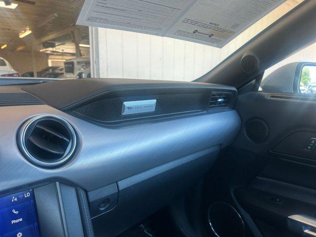Photo of 2023 Iconic Silver Metallic Ford Mustang