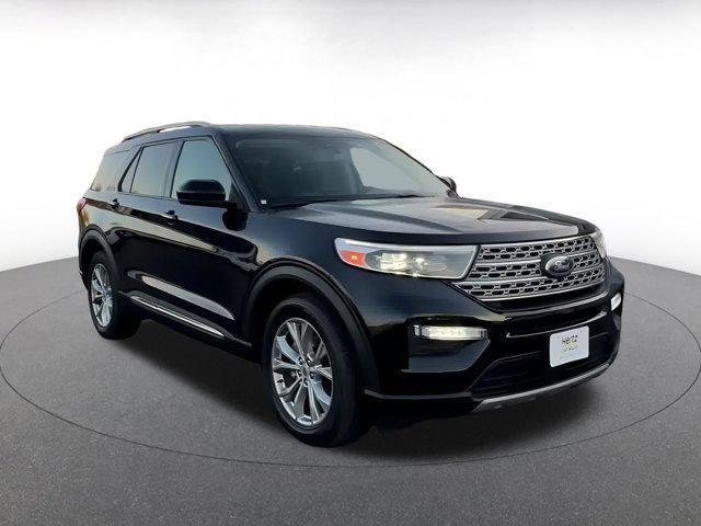 Photo of 2024 Agate Black Metallic Ford Explorer