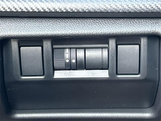 Photo of 2025 Ice Silver Metallic Subaru Crosstrek