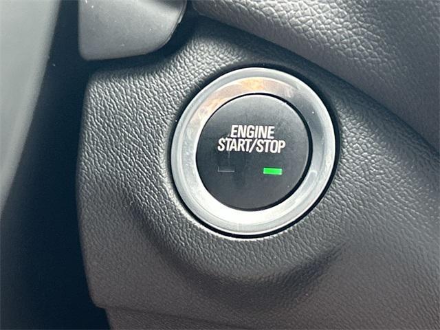 Photo of 2024 Summit White Chevrolet Equinox
