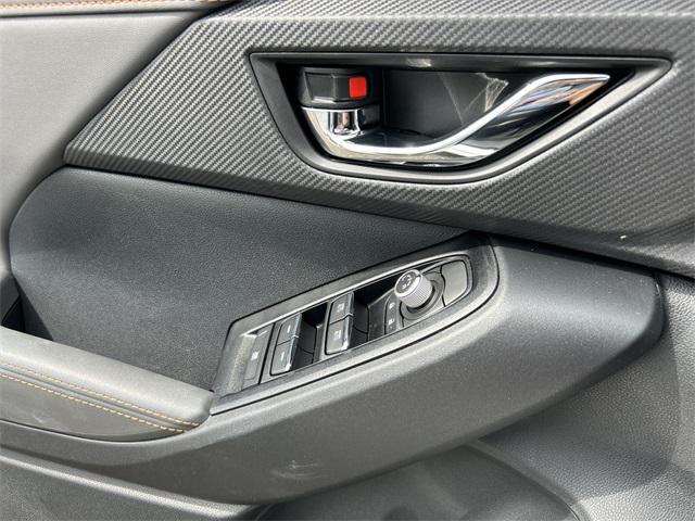 Photo of 2025 Crystal White Pearl Subaru Crosstrek