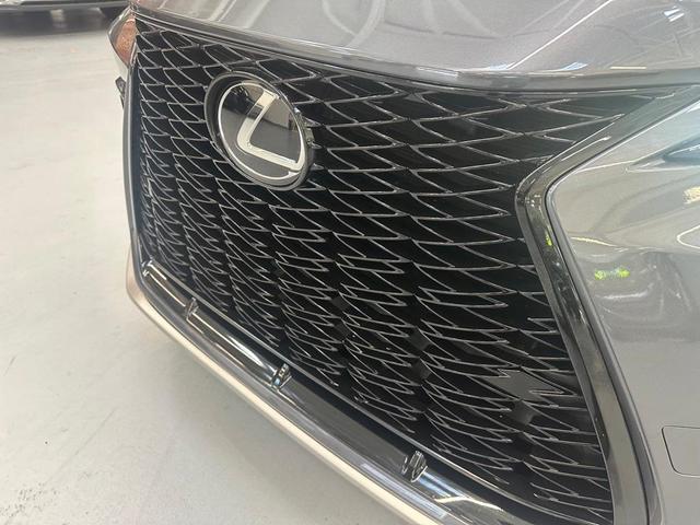 Photo of 2024 Cloudburst Gray Lexus NX 350
